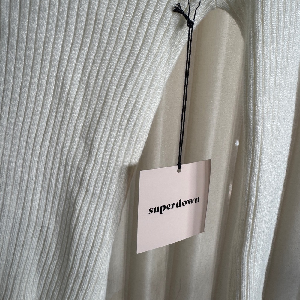 Superdown Sierra White Knit Ribbed Button-Up Top NWT - Picture 7 of 9